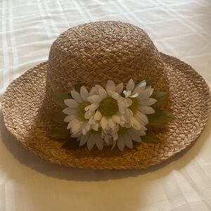 Daisy straw hat
